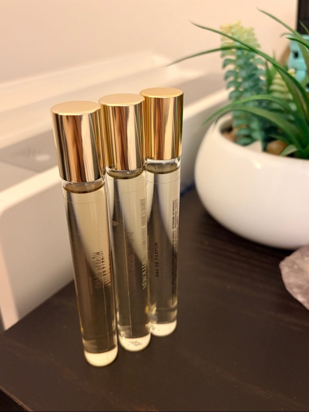 Laura mercier amber vanille, almond coconut, and neroli de sud
